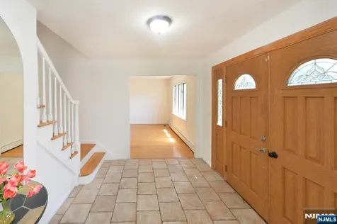 203 Mountain Avenue Hawthorne NJ 07506