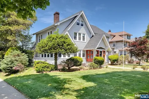 104 Carmita Avenue Rutherford NJ 07070