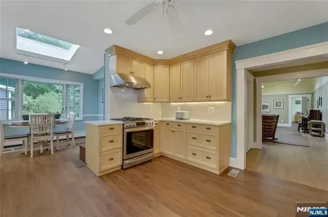 283 Summit Street Norwood NJ 07648