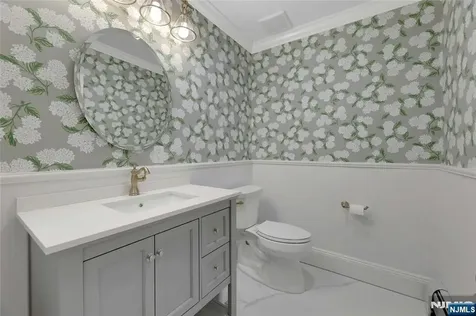 283 Summit Street Norwood NJ 07648