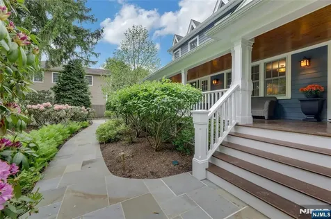 283 Summit Street Norwood NJ 07648