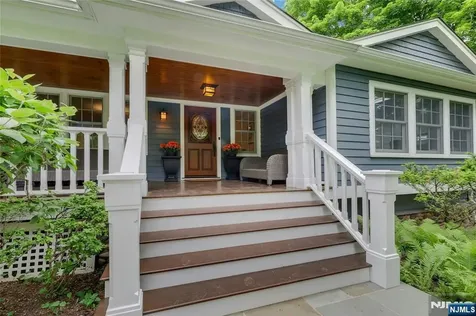 283 Summit Street Norwood NJ 07648