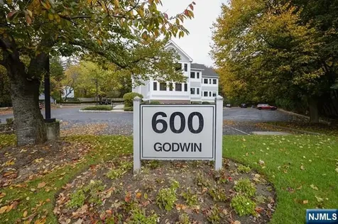 600 Godwin Avenue Midland Park NJ 07432