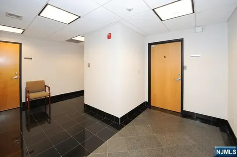 600 Godwin Avenue Midland Park NJ 07432