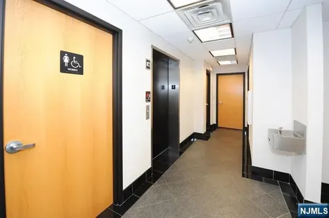 600 Godwin Avenue Midland Park NJ 07432