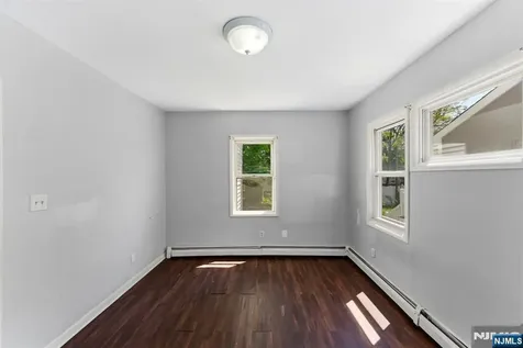 80 Melrose Avenue Irvington NJ 07111