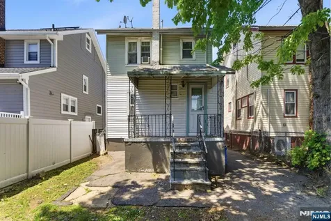 80 Melrose Avenue Irvington NJ 07111