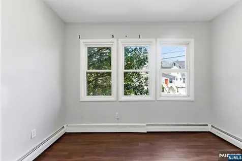 80 Melrose Avenue Irvington NJ 07111
