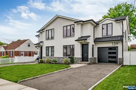139 Philip Elmwood Park NJ 07407
