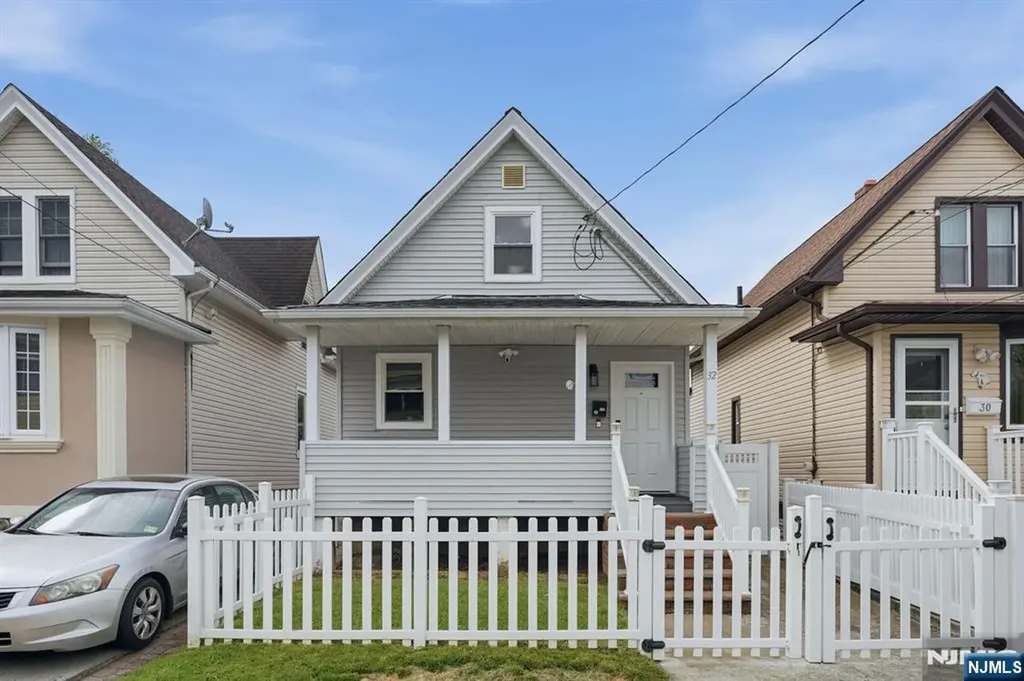 32 Willard Street Garfield NJ 07026