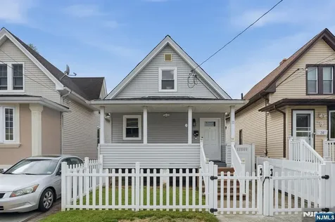 32 Willard Street Garfield NJ 07026