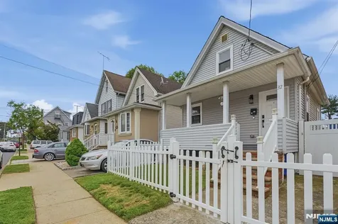 32 Willard Street Garfield NJ 07026