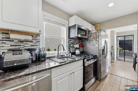 32 Willard Street Garfield NJ 07026
