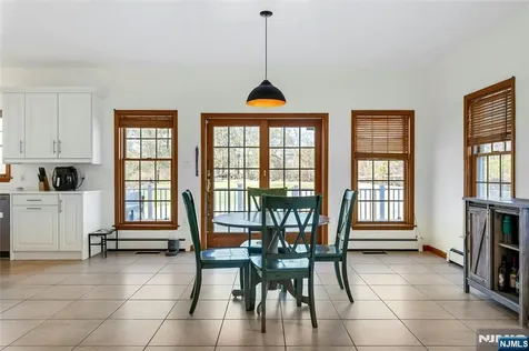 40 Horseneck Road Montville Township NJ 07045