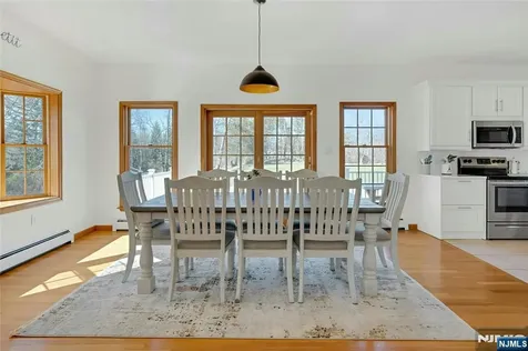 40 Horseneck Road Montville Township NJ 07045