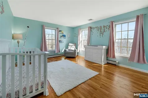 40 Horseneck Road Montville Township NJ 07045