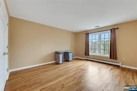40 Horseneck Road Montville Township NJ 07045
