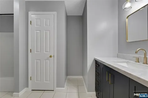 40 Horseneck Road Montville Township NJ 07045