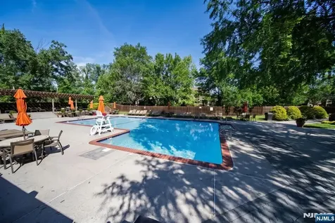 31 Berkeley Court Twp Of Washington NJ 07676