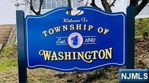 31 Berkeley Court Twp Of Washington NJ 07676