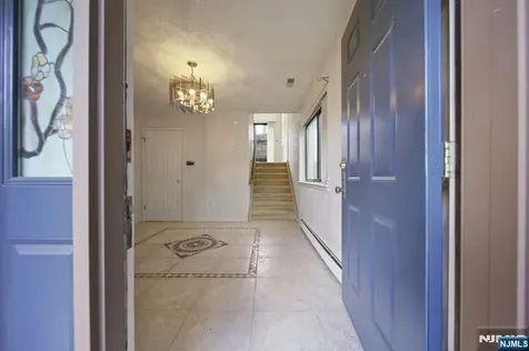 31 Berkeley Court Twp Of Washington NJ 07676