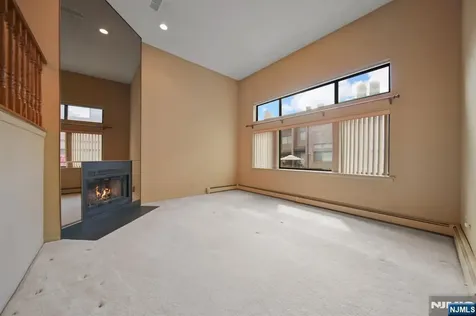 31 Berkeley Court Twp Of Washington NJ 07676