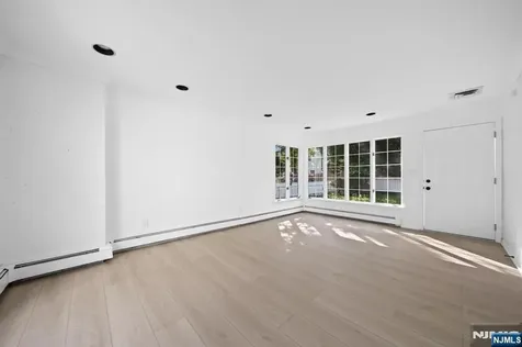 55 Forest Road Demarest NJ 07627