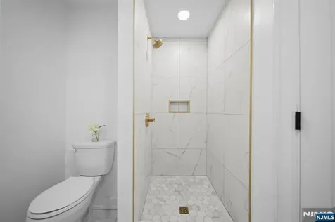 55 Forest Road Demarest NJ 07627