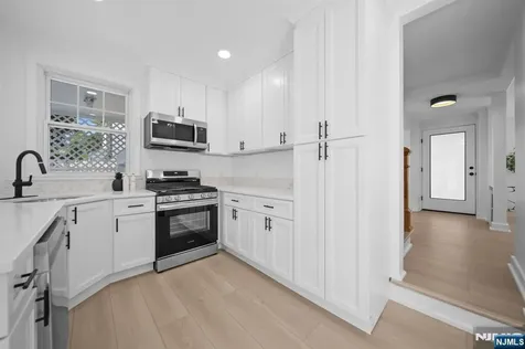 55 Forest Road Demarest NJ 07627