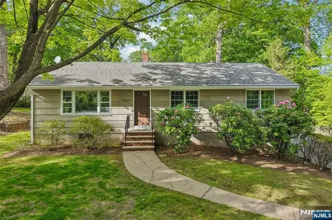 900 Hillsdale Avenue Hillsdale NJ 07642