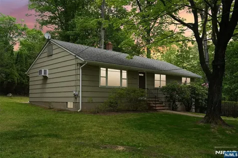 900 Hillsdale Avenue Hillsdale NJ 07642