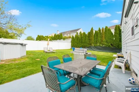 655 Boulevard New Milford NJ 07646
