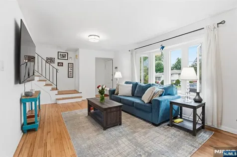 655 Boulevard New Milford NJ 07646