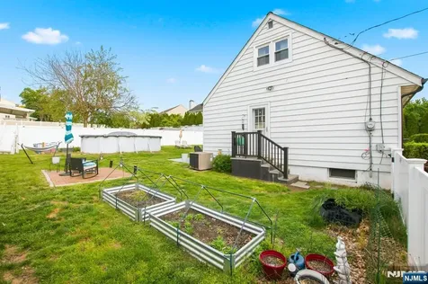 655 Boulevard New Milford NJ 07646