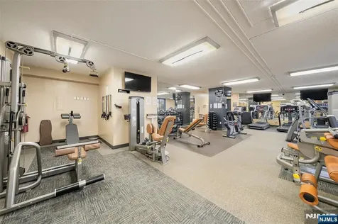 160 Overlook Avenue Hackensack NJ 07601