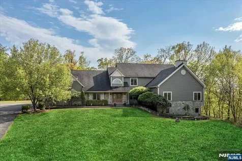 65 Gunn Road Branchville NJ 07826