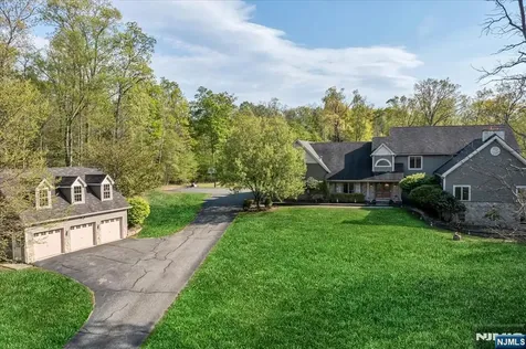 65 Gunn Road Branchville NJ 07826