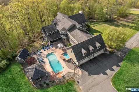 65 Gunn Road Branchville NJ 07826
