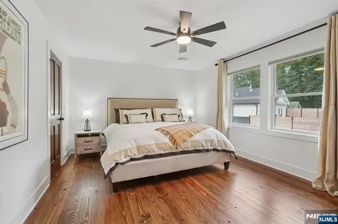 8 Sutton Road Hopatcong NJ 07843