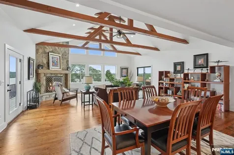 8 Sutton Road Hopatcong NJ 07843