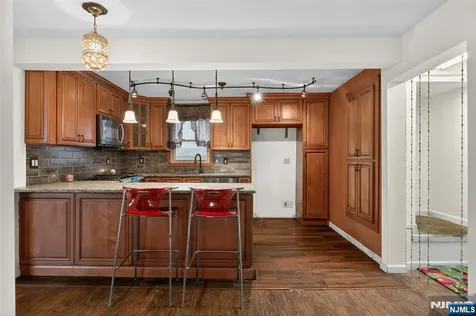 167 Bergen Avenue North Arlington NJ 07031
