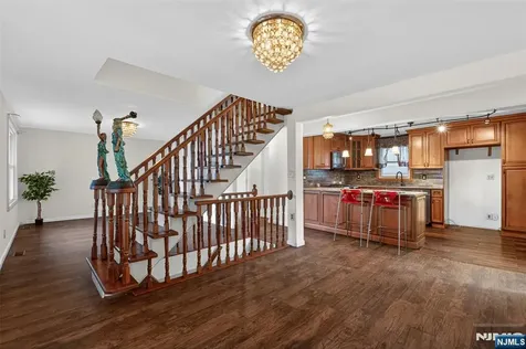 167 Bergen Avenue North Arlington NJ 07031