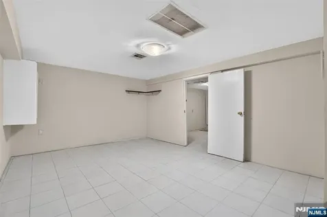 167 Bergen Avenue North Arlington NJ 07031