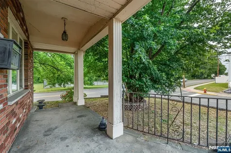 167 Bergen Avenue North Arlington NJ 07031