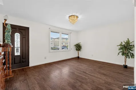 167 Bergen Avenue North Arlington NJ 07031