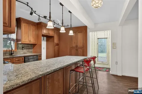 167 Bergen Avenue North Arlington NJ 07031
