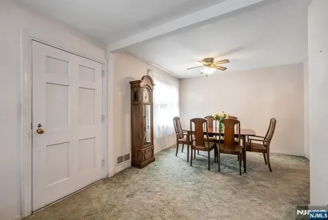 415 N 4th Hawthorne NJ 07506