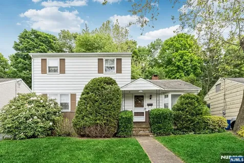 415 N 4th Hawthorne NJ 07506