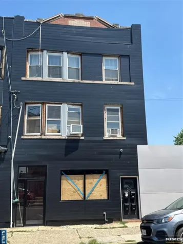219 Sussex Avenue Newark NJ 07103