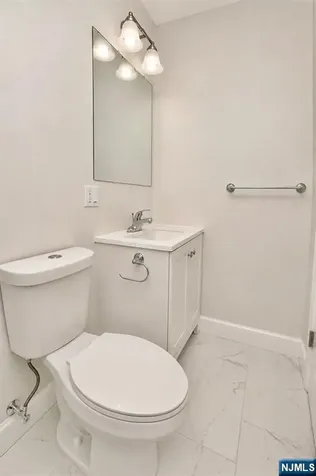 219 Sussex Avenue Newark NJ 07103